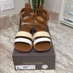 EUC Franco Sarto Palesa, Tan Multi, Women's Tan and White Sandals, Size 10M